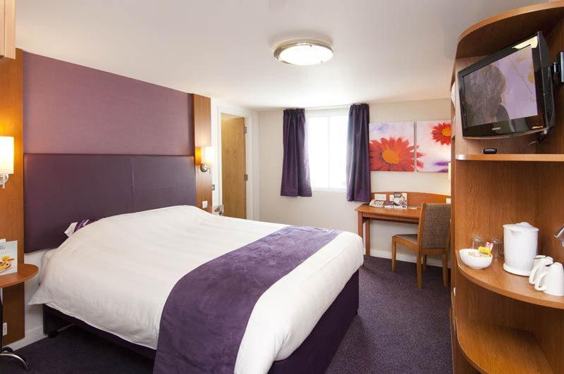 Premier Inn Stirling South Dış mekan fotoğraf